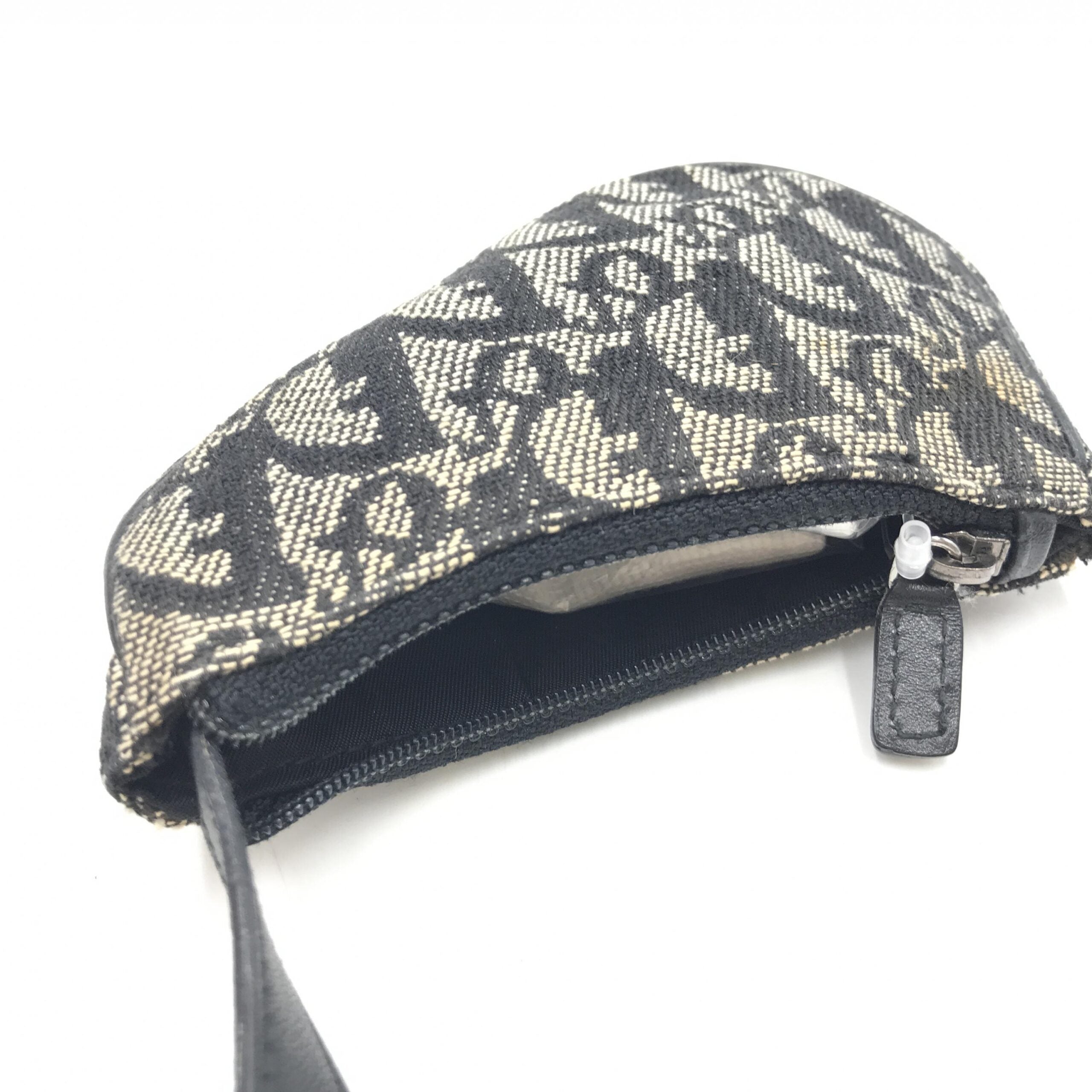 Trotter Canvas Saddle Coin Purse