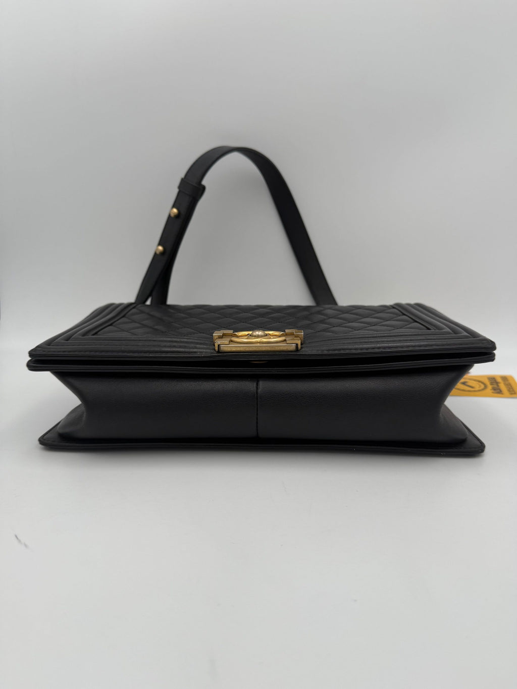 CHANEL BOY Grande Handbag