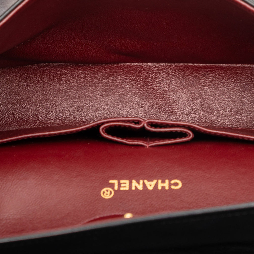 Medium Classic Lambskin Double Flap