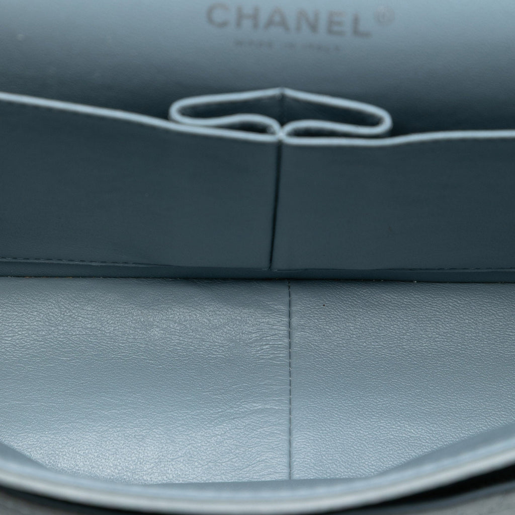 Jumbo Classic Caviar Double Flap