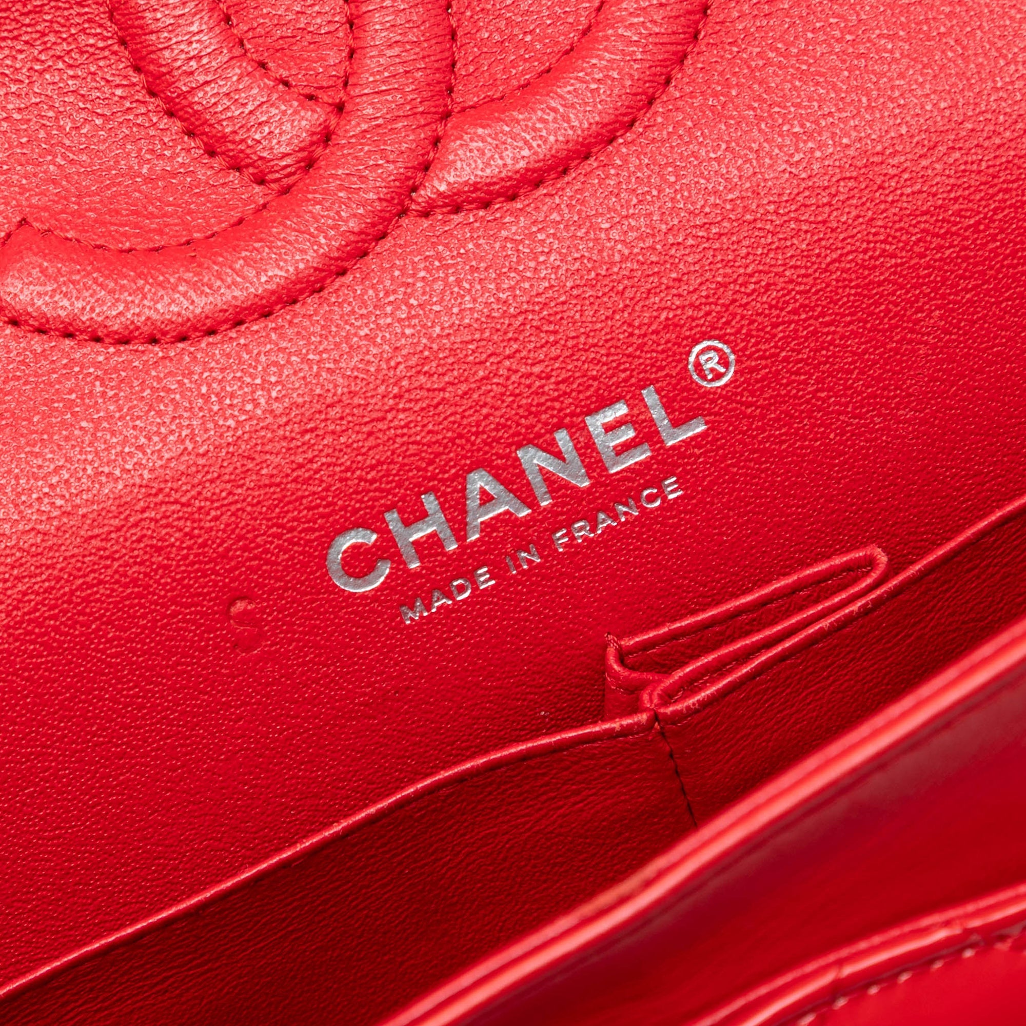 Medium Classic Bicolor Patent Double Flap