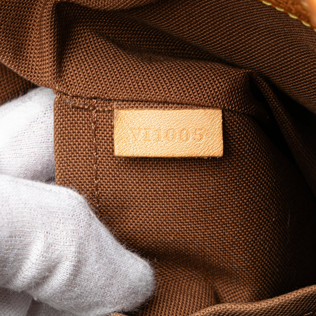 Monogram Batignolles Vertical PM