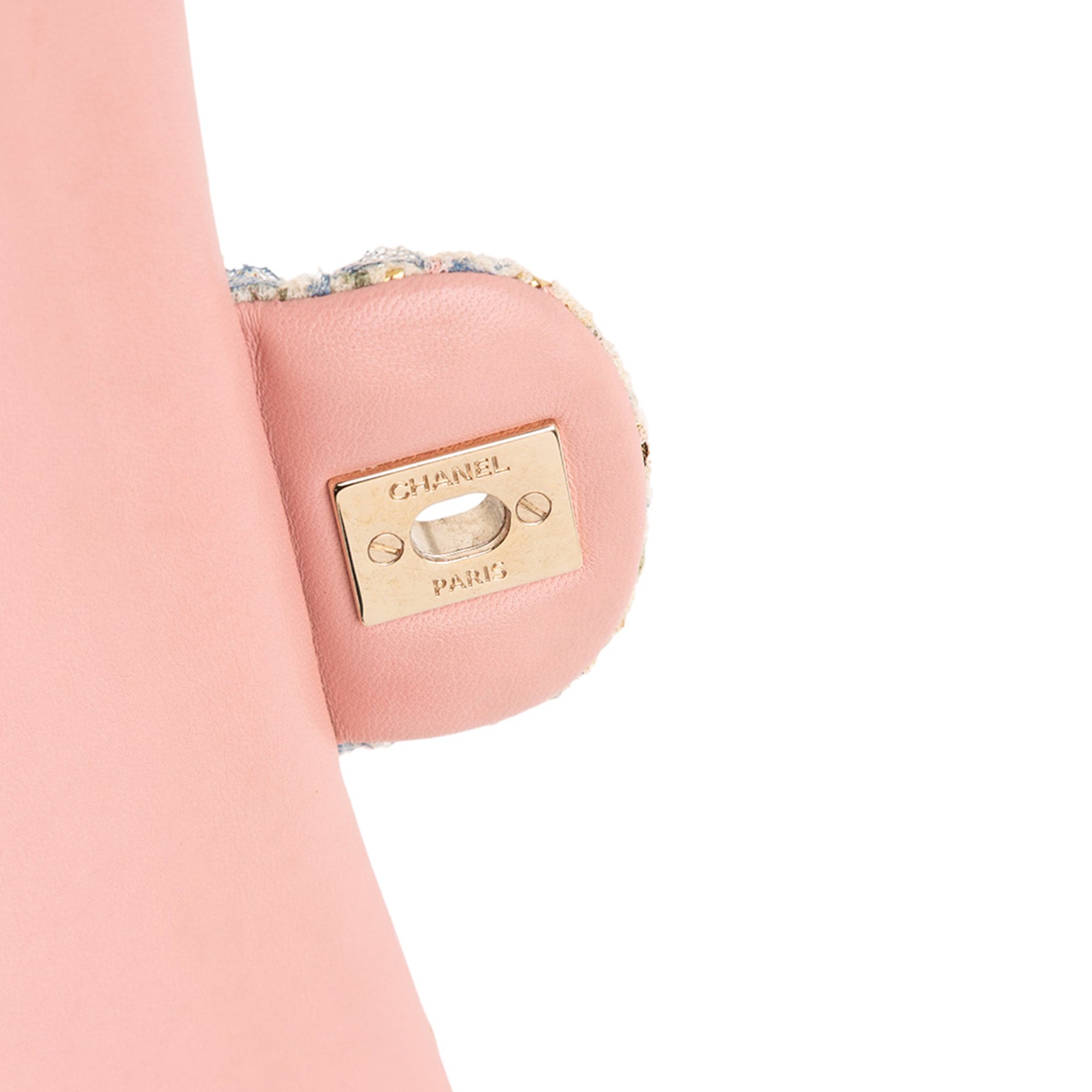 Medium Classic Boucle Tweed Double Flap